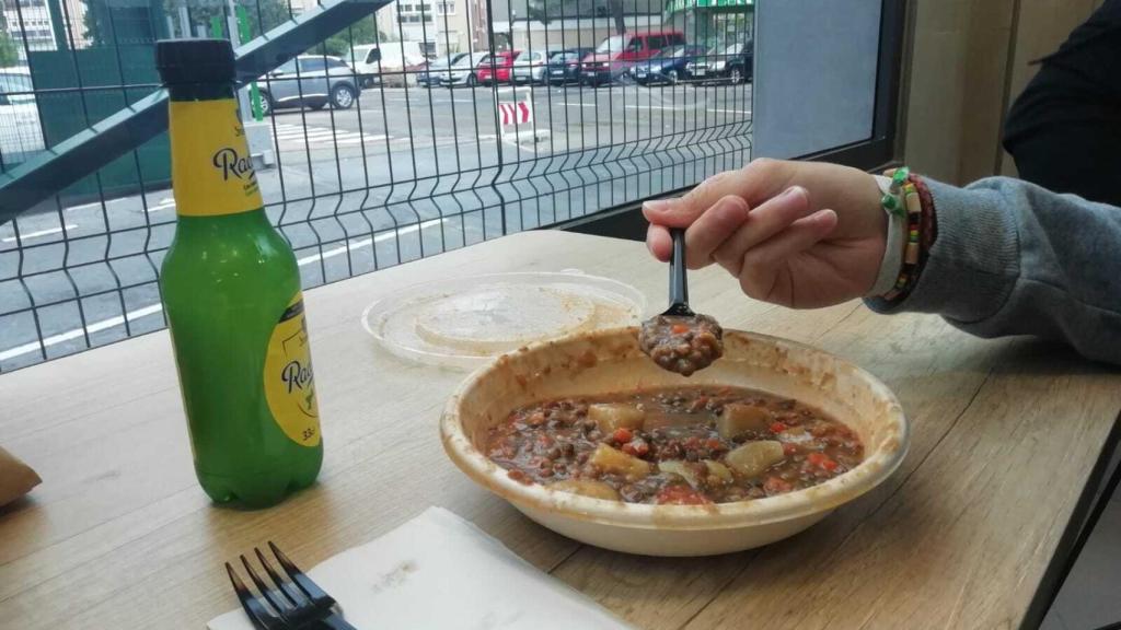 Plato de lentejas preparado en Mercadona