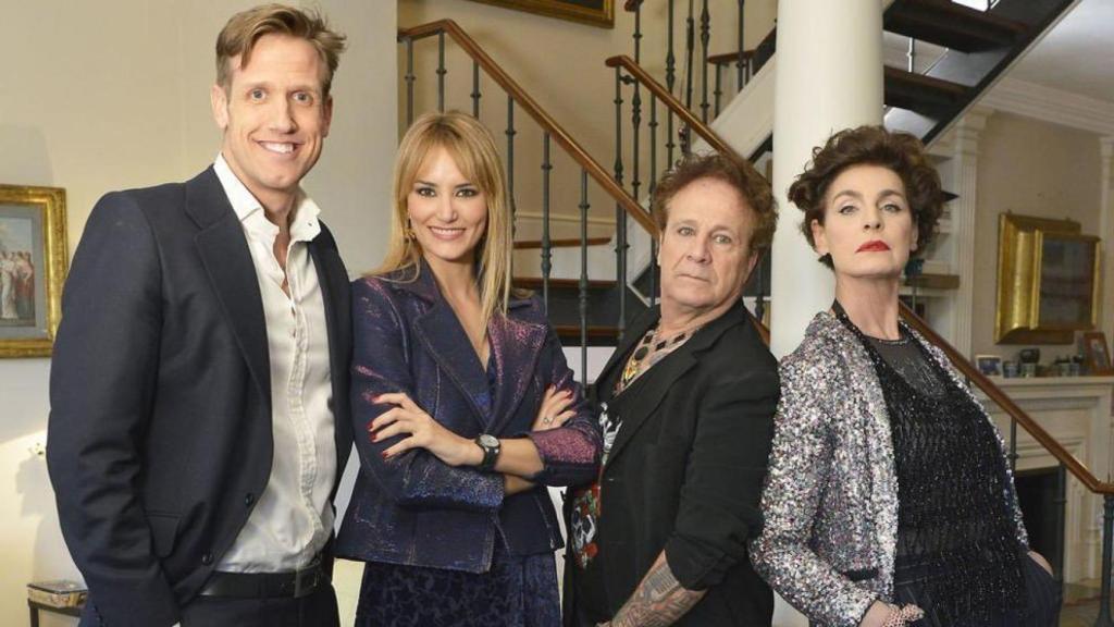 Óscar Martínez, Alba Carrillo, Antonia Dell'Atte y Fortu.