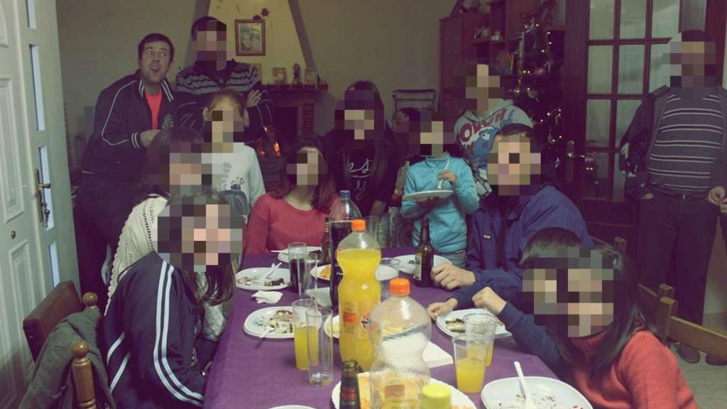 La familia Abuín, prácticamente al completo. 'El Chicle', arriba a la izquierda.