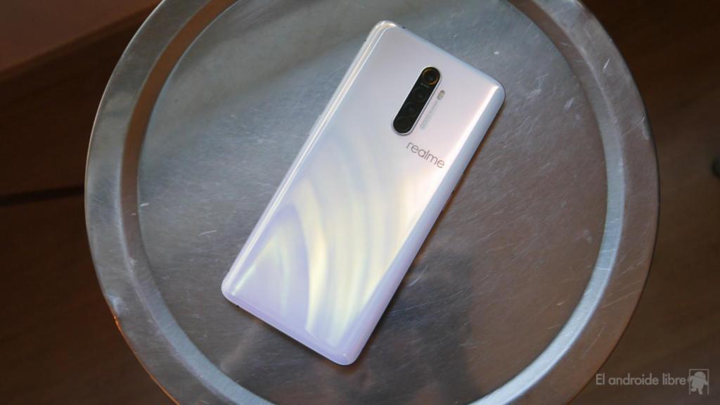 Cómo activar el modo oscuro en el realme X2 Pro