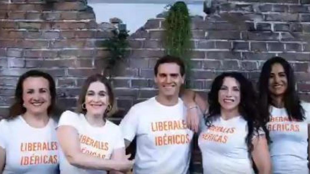 Ímagen del vídeo difundido por Albert Rivera.