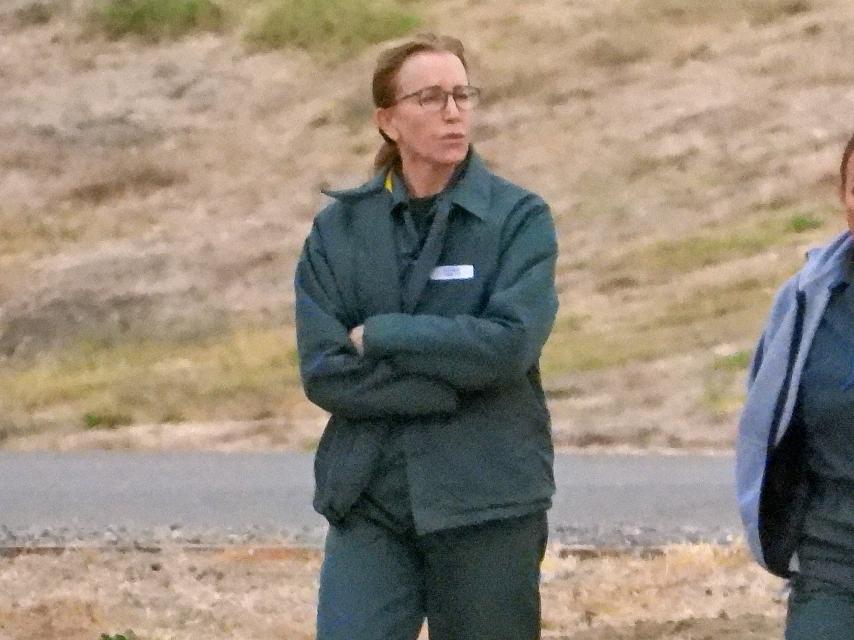 La actriz Felicity Huffman fotografiada durante su estancia en prisión.
