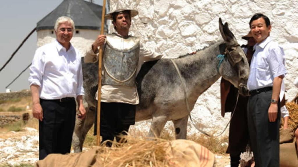 Naruhito y Don Quijote