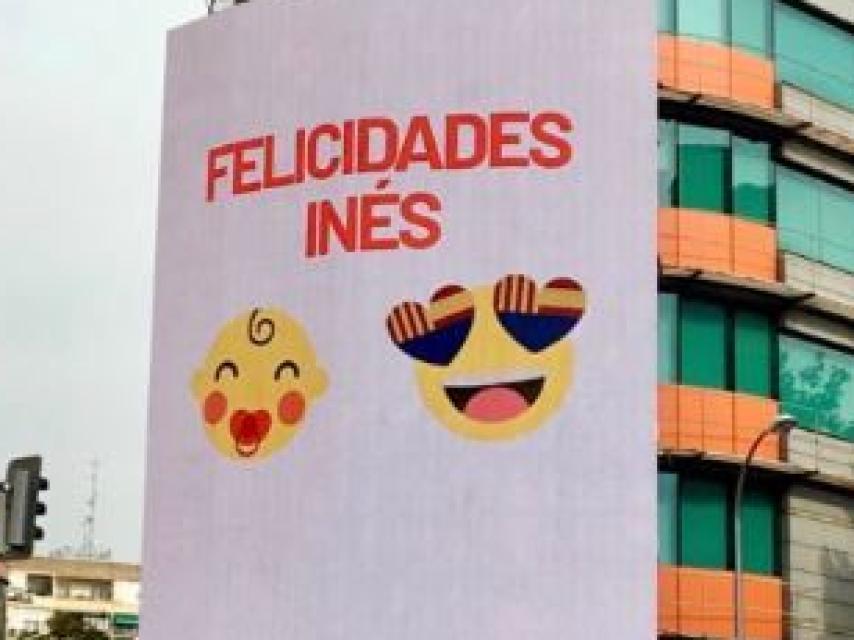 El cartel que preside la fachada de Ciudadanos.