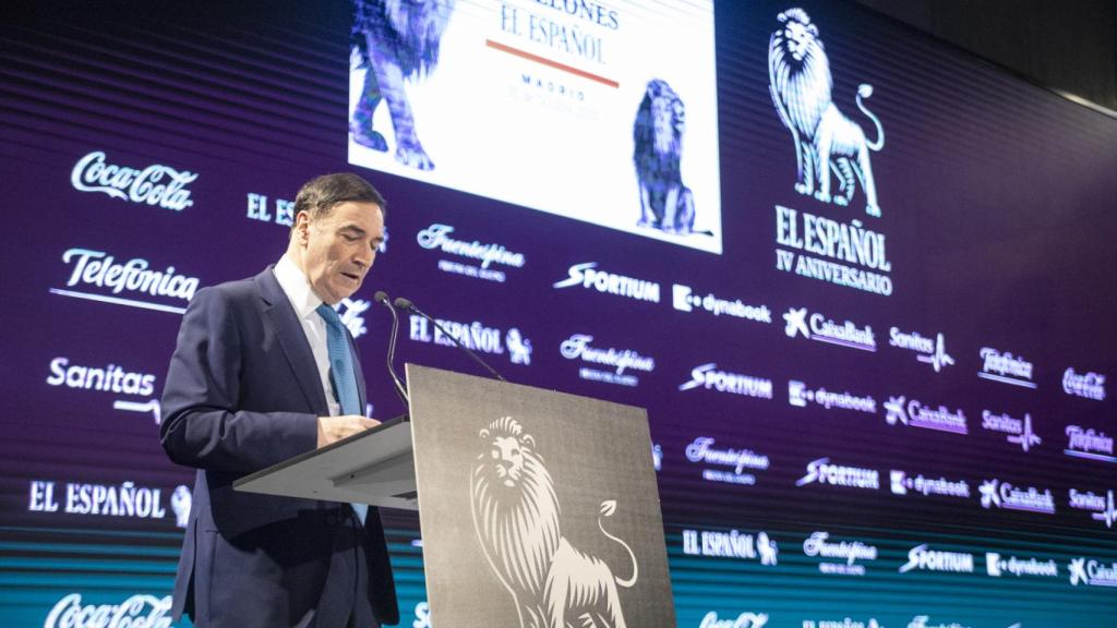 Pedro J. Ramírez, director de EL ESPAÑOL, durante su discurso.
