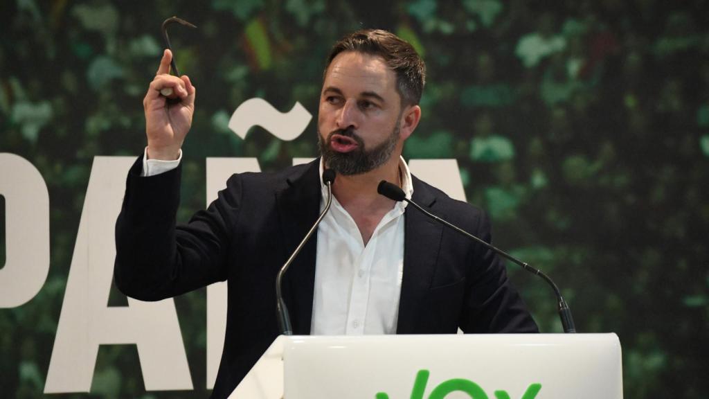 Santiago Abascal durante un mitin en Ceuta.