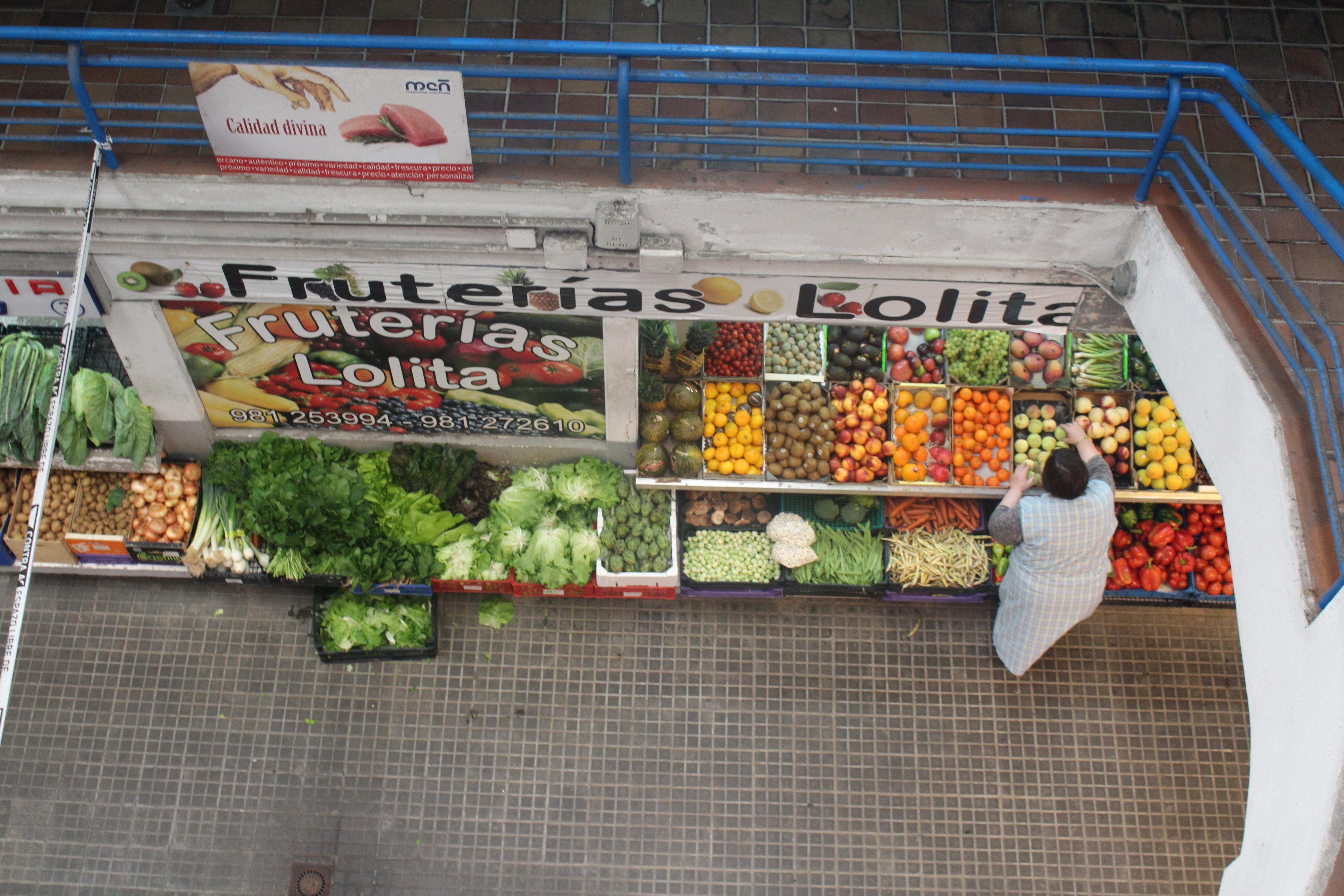 Uno de los cuatro puestos que sobrevive en el mercado (AN)