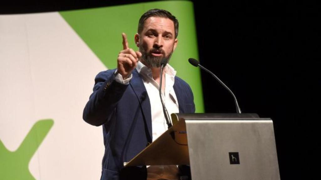 Santiago Abascal, en un momento de tensión durante un mitin.