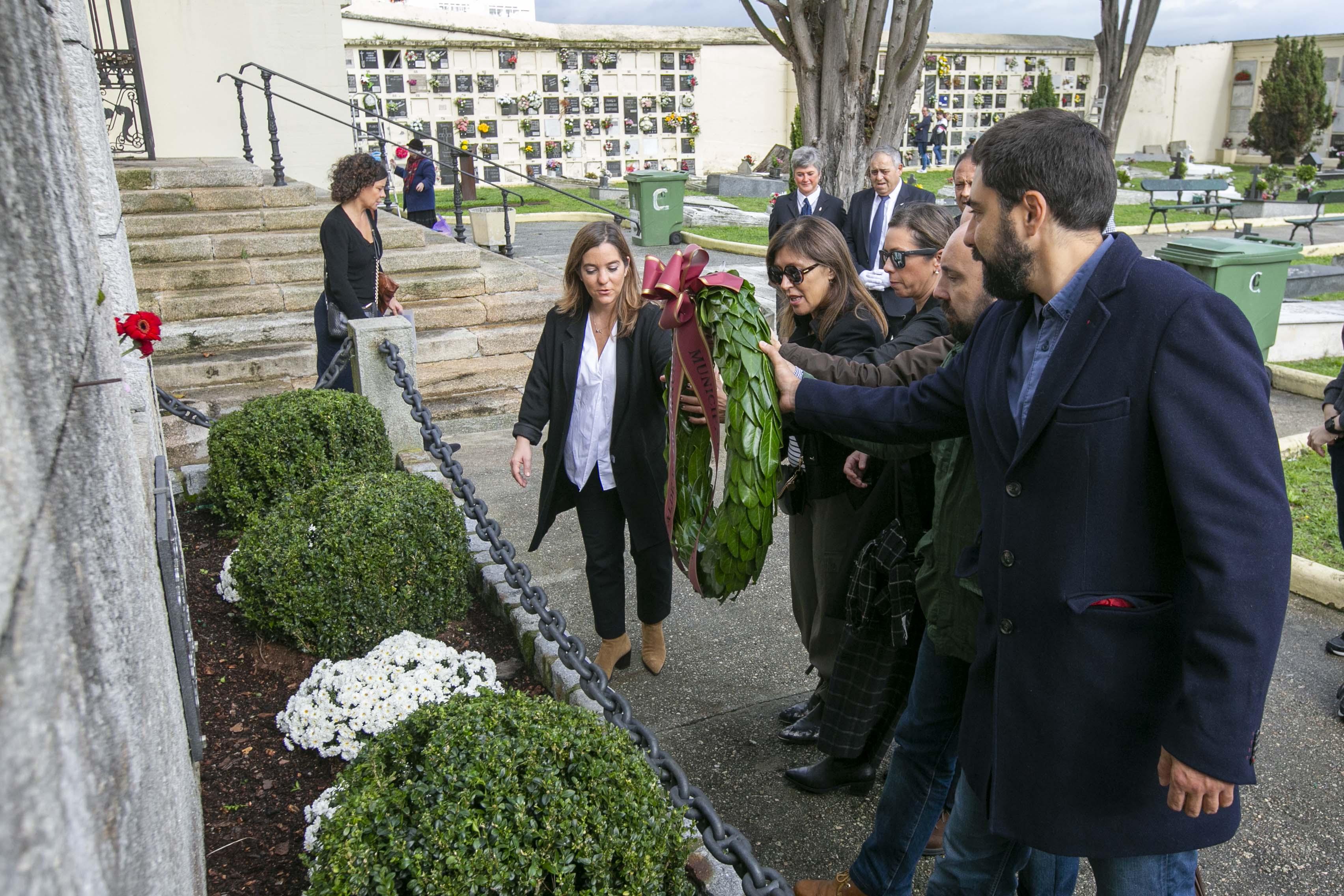 Ofrenda floral esta mañana en San Amaro