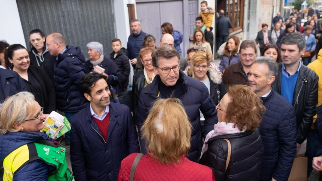 Feijóo: La división del voto en la derecha favorece al PSOE