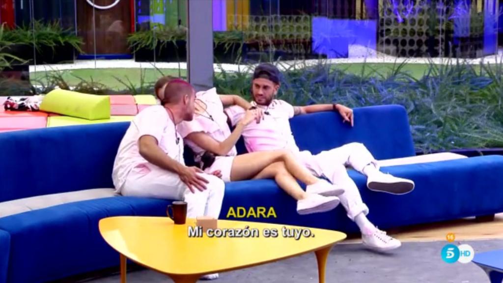 Adara jugó a dos bandas con Pol Badía y Rodrigo en GH 17.