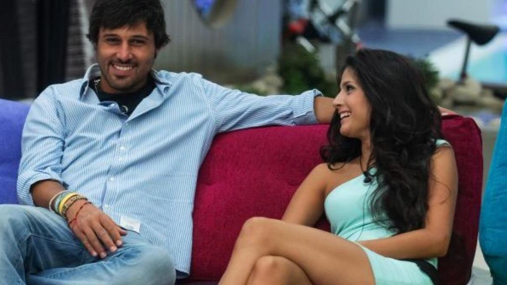 Hugo rompió con su novia ante la evidente complicidad con María.