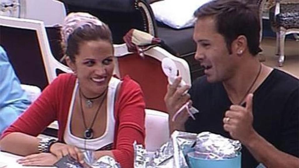 Tanto Marta como Coyote estaban casados cuando entraron en 'El Reencuentro'.