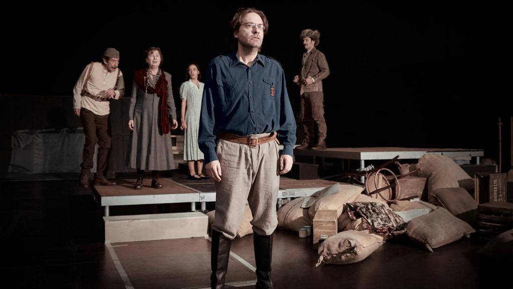 Fotograma de la obra.