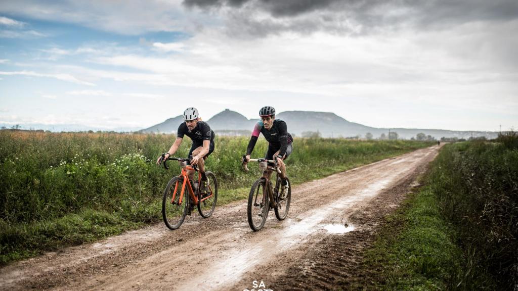 Luis Enrique, durante la carrera ciclista 'Sa Costa Brava'