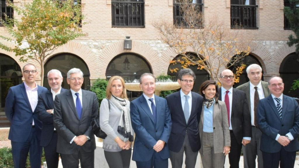 Foto de Familia de la cúpula directiva de Farmaindustria.