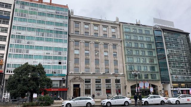 El edificio de Cantón Grande número 4, propiedad de Pontegadea.
