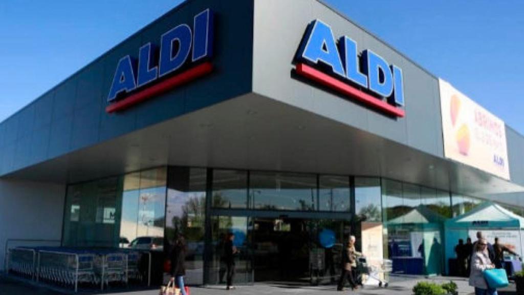 Imagen del exterior de un supermercado Aldi