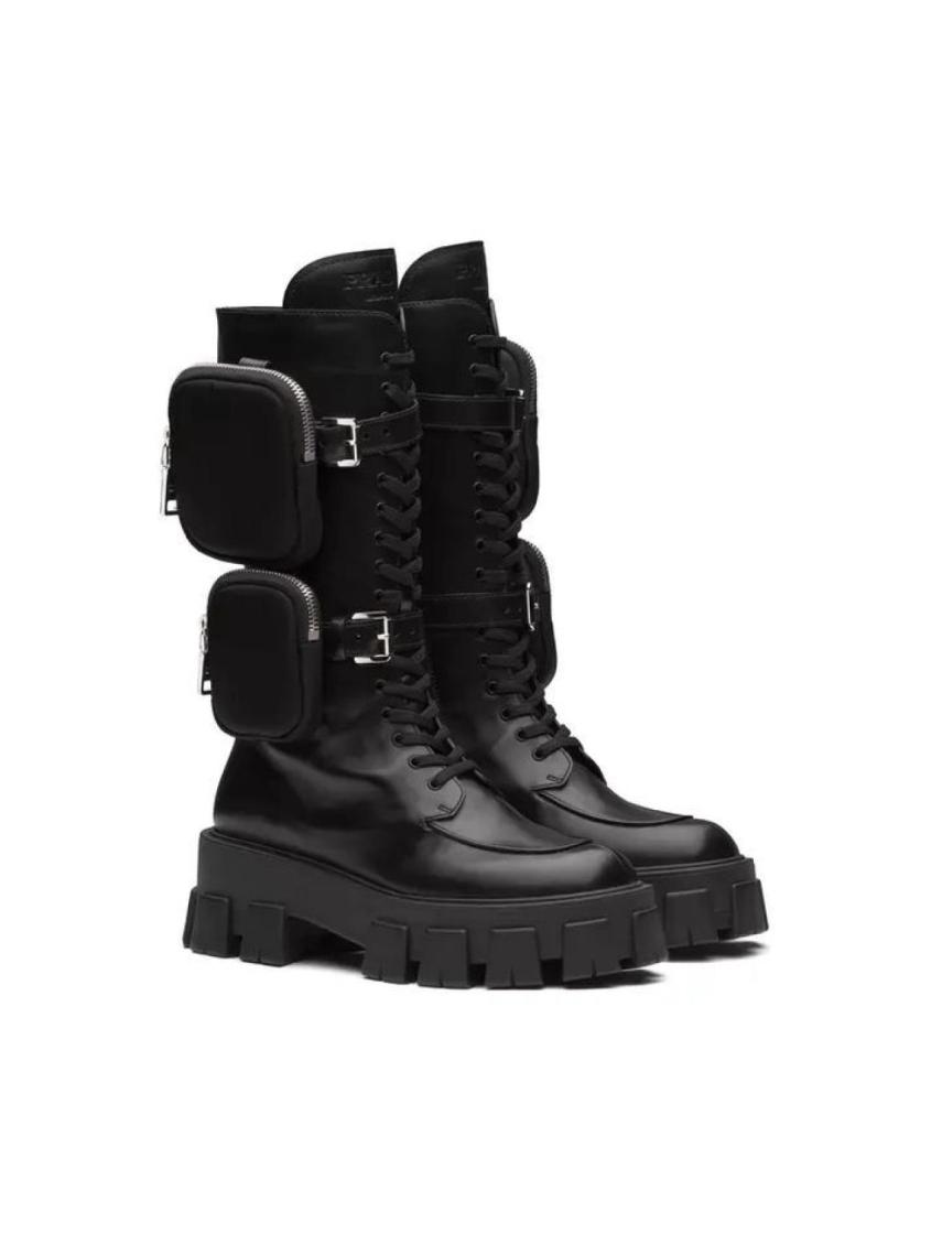 Botas Monolith de Prada.