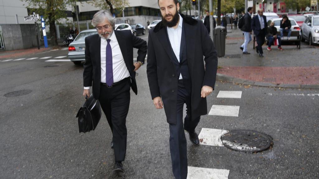 La Fiscalía ha pedido pidió dos años de cárcel, 600.000 euros de multa y la devolución de otros 600.000 euros a la Hacienda Pública para Borja Thyssen.