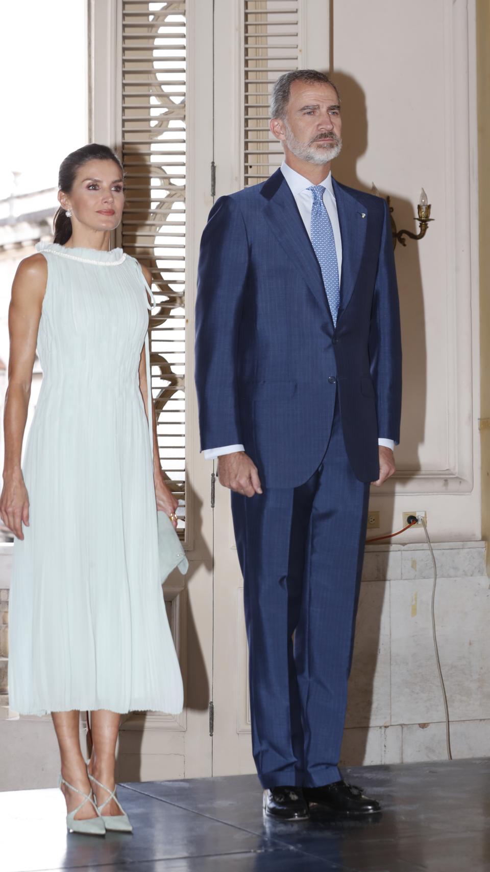 Los Reyes han presidido la recepción de la colectividad española en La Habana.