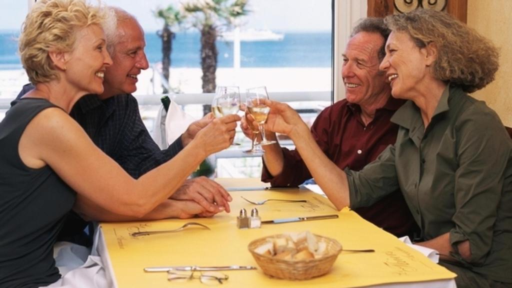 Una dieta equilibrada frena los perjuicios del envejecimiento.