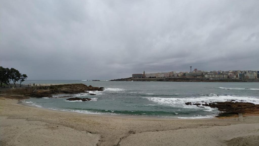 Tiempo riazor mal tiempo lluvia playa