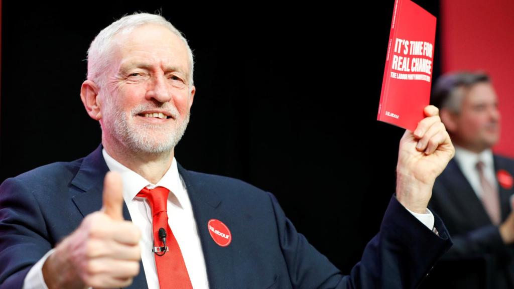 Jeremy Corbyn en el lanzamiento del manifiesto del Partido Laborista.