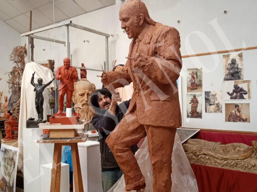 La estatua en bronce que se está realizando y que Tony Antonio ha facilitado en exclusiva.