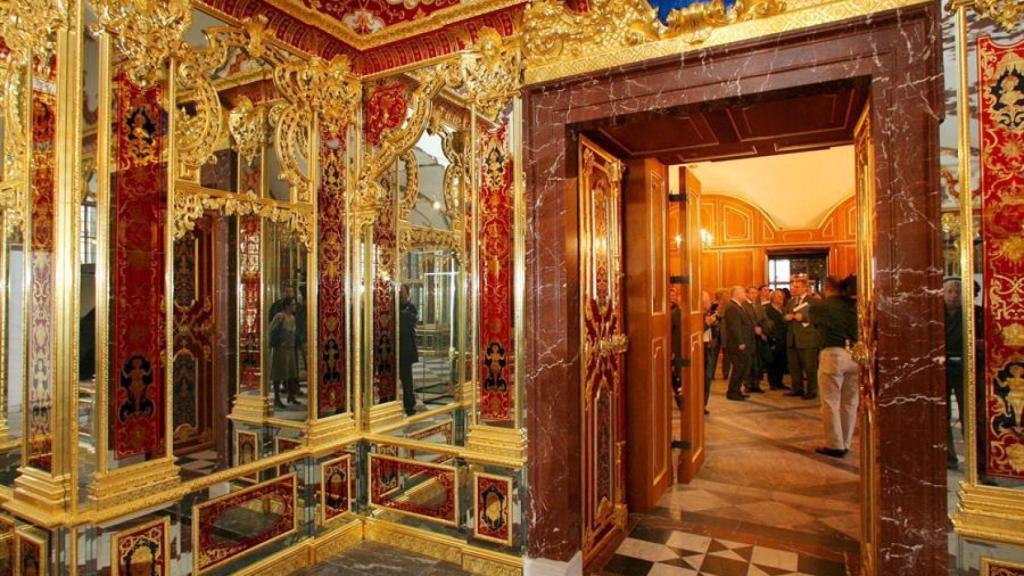 La Bóveda Verde, lugar del robo, llena de visitantes.