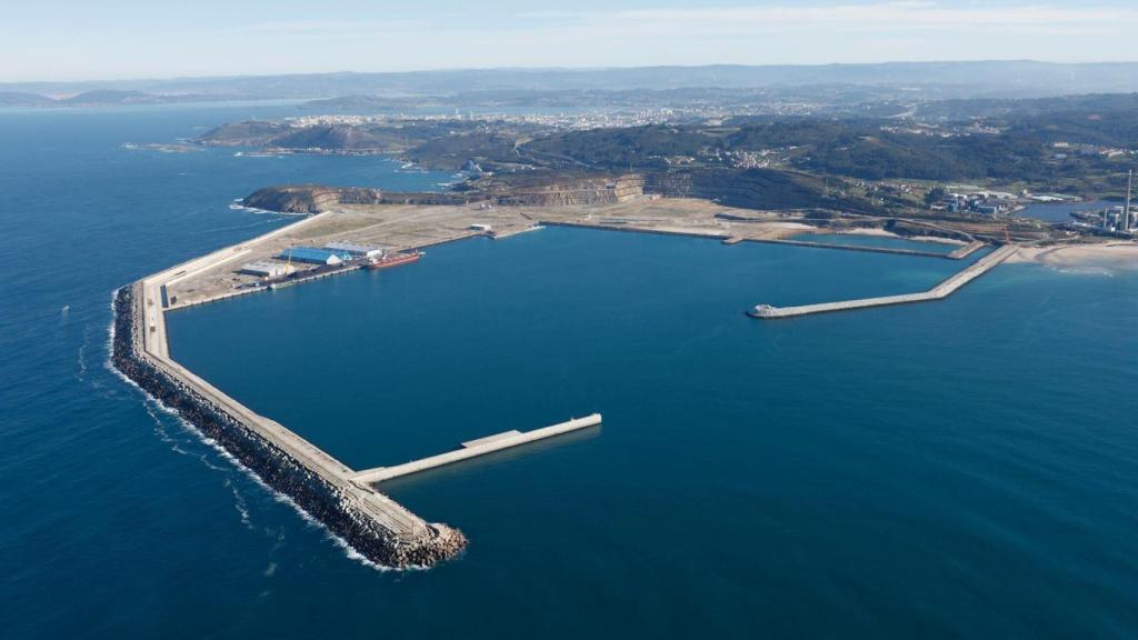 La Xunta busca nuevas vías de desarrollo en la plataforma experimental de Punta Langosteira