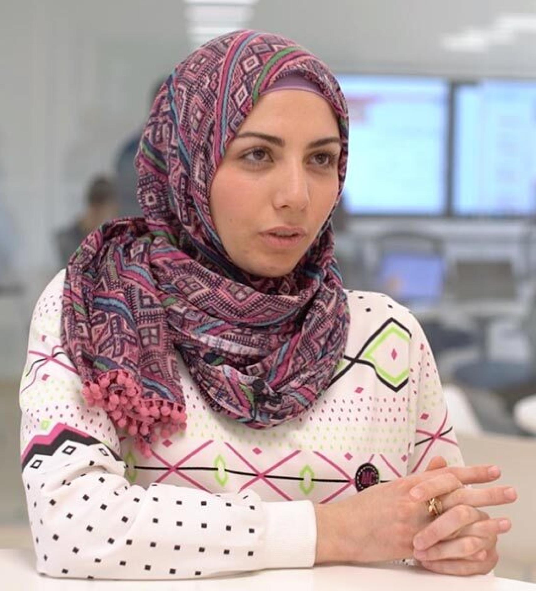 Wafaa Almala en una de las aulas de la Universidad Camilo José Cela.