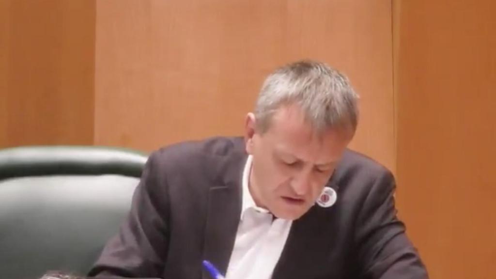 El portavoz del grupo municipal de Podemos en el Ayuntamiento de Zaragoza, Fernando Rivarés.