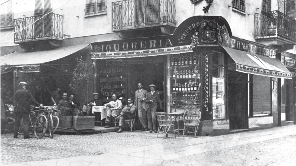 La pastelería Ferrero en Alba (Piamonte).