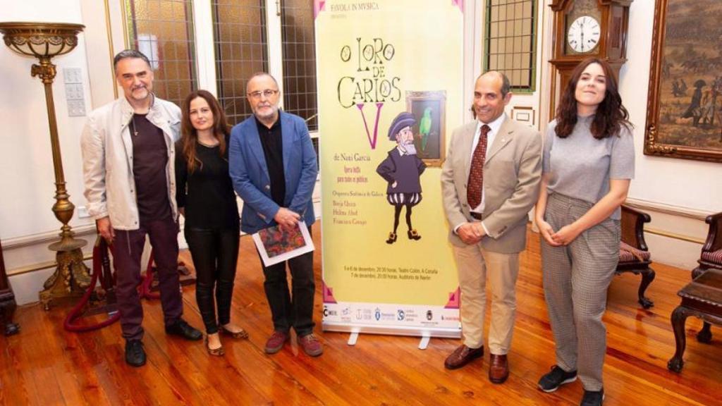 Presentación de ‘O loro de Carlos V’ en el Concello