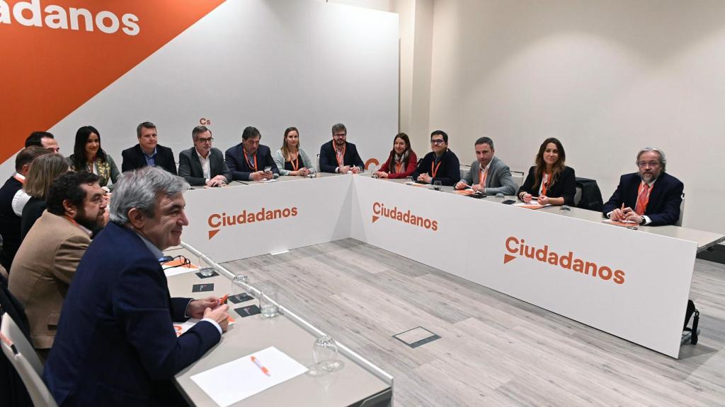 El eurodiputado Luis Garicano, junto al resto de la nueva gestora de Ciudadanos.