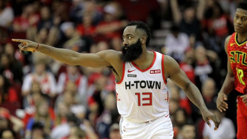 James Harden, ante Atlanta