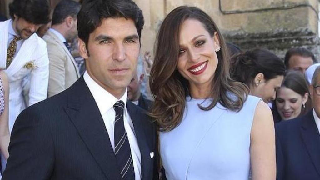 Cayetano y Eva, en el bautizo de su hijo.