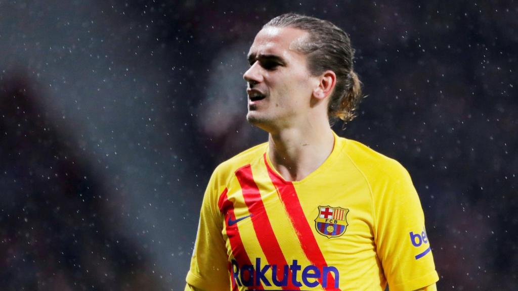 Griezmann en el Metropolitano con el Barça