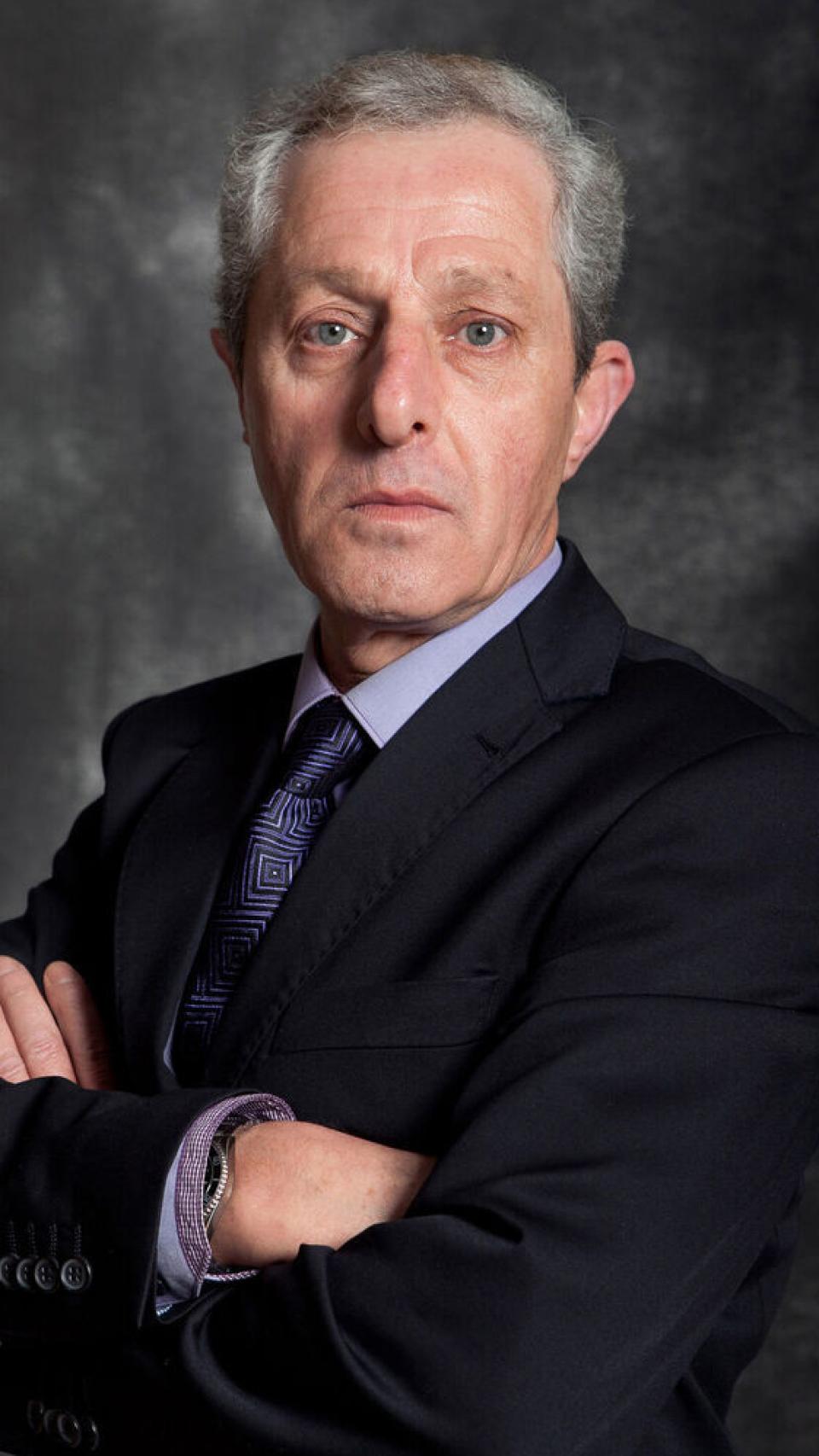 Albert Solà ha publicado el libro 'El monarca de la Bisbal'.