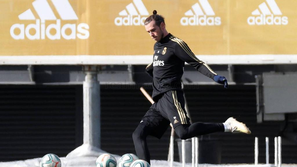 Gareth Bale se ejercita en solitario