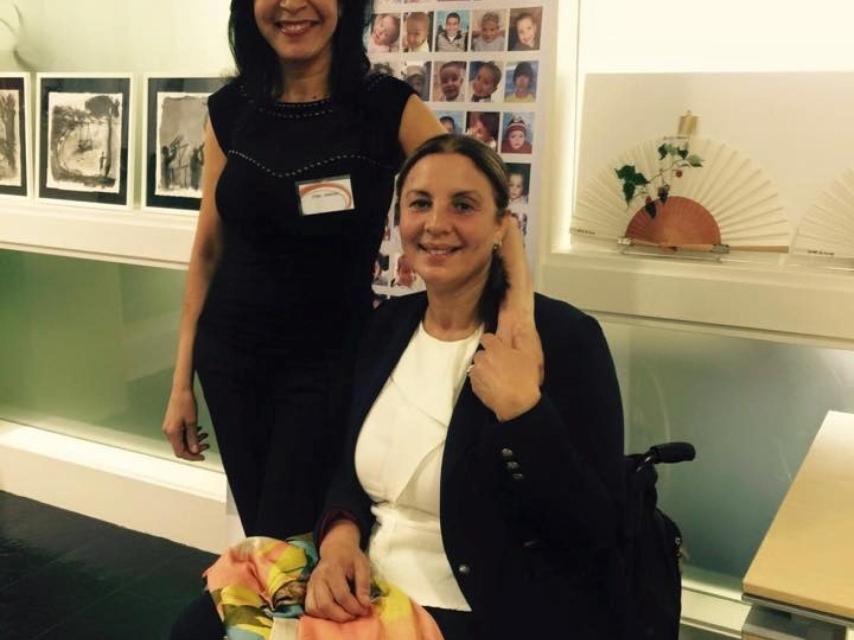 Nadia Otmani en un acto de su asociación.