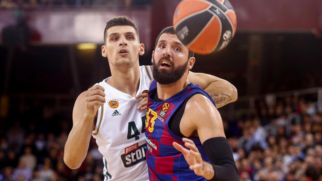 Mirotic frente a Panathinaikos