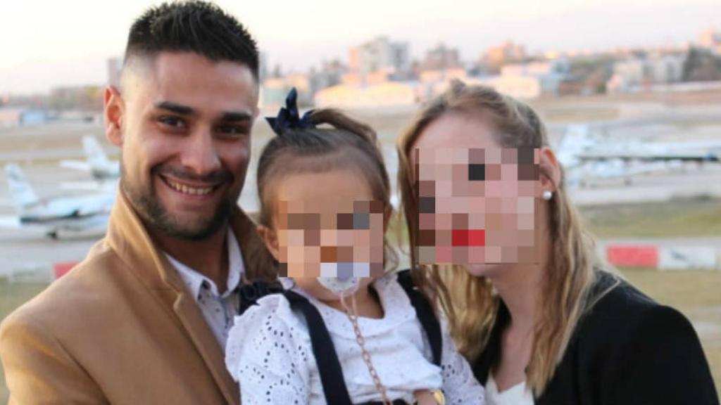 Javi tenía previsto casarse con su novia Jenni, con quien tenía una hija de corta edad