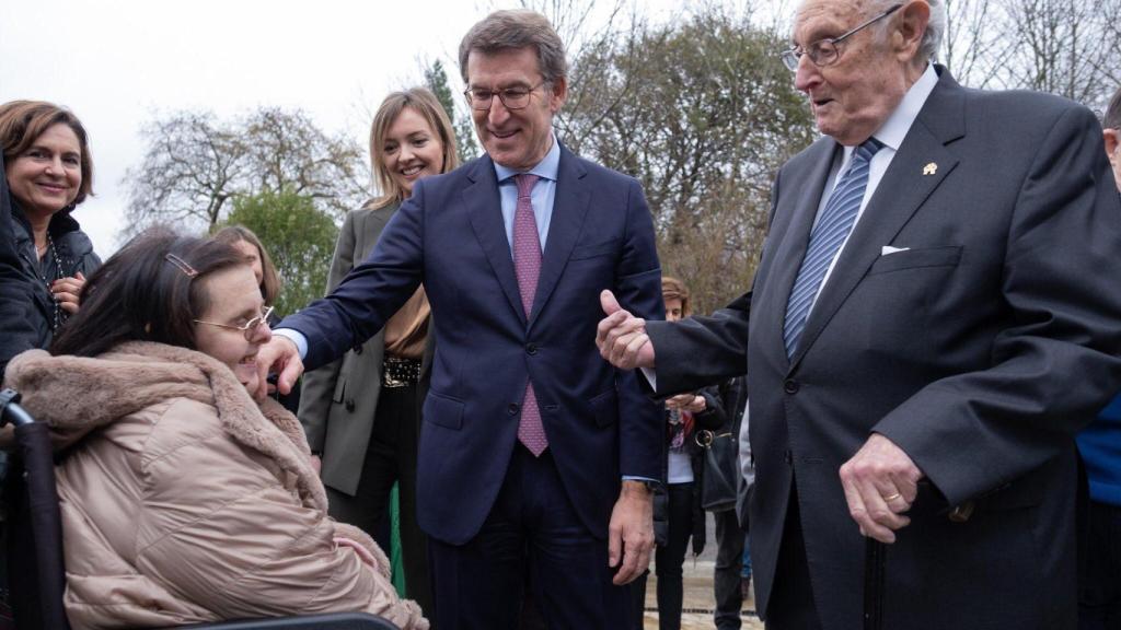 El presidente de la Xunta y el cofundador de Aspronaga hoy