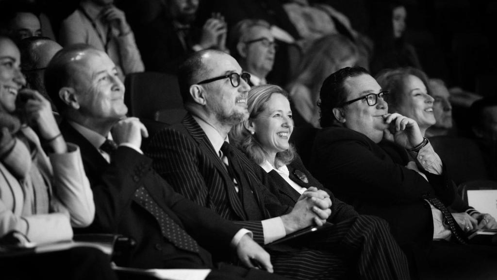 Escuchando a Josep Piqué y Gabilondo en su mano a mano.