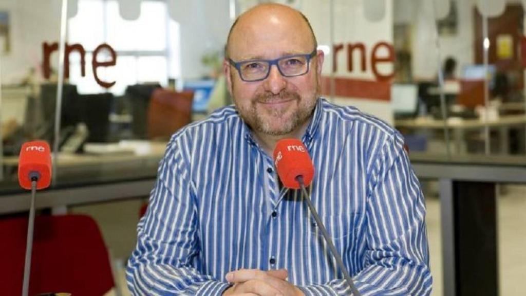 El presentador radiofónico Javier Capitán.
