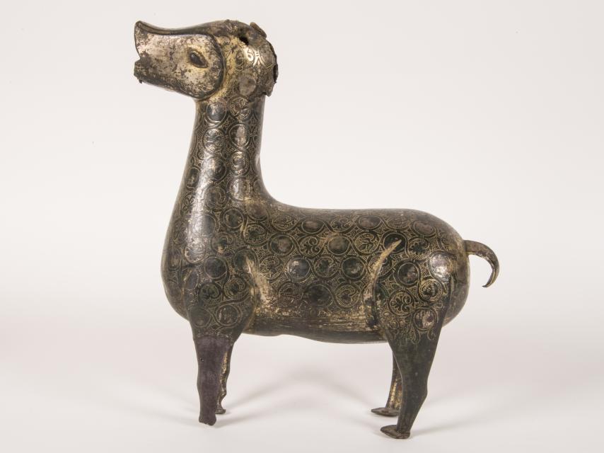 Surtidor con forma de cervatillo hallado en Córdoba.