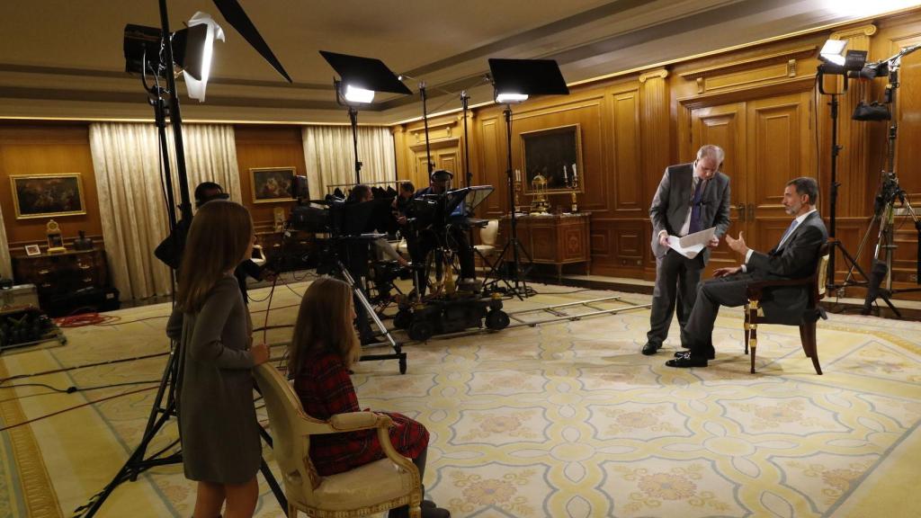 Felipe VI, durante la grabación de su mensaje de Nochebuena en 2018.