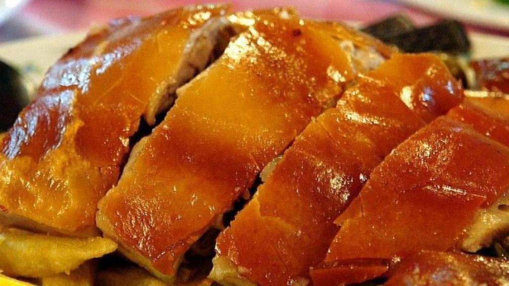 El cochinillo es uno de los productos estrellas de las navidades.